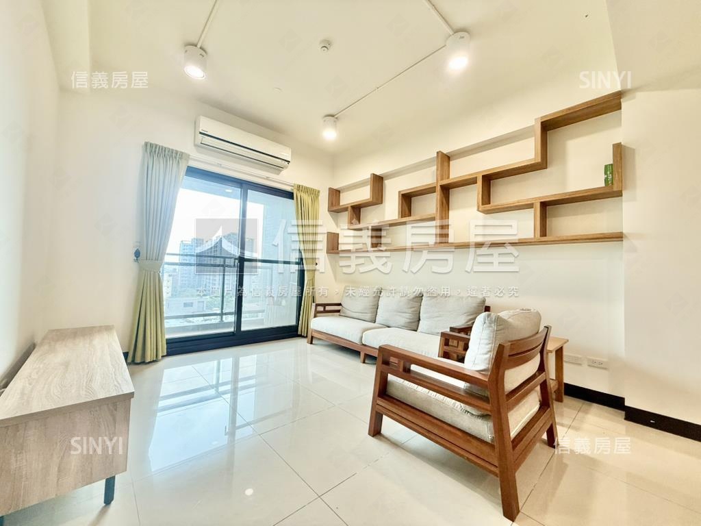 國際珍鑽美３房車位房屋室內格局與周邊環境