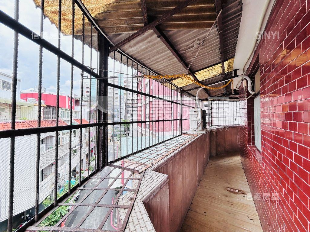 愛七街低總價三房房屋室內格局與周邊環境