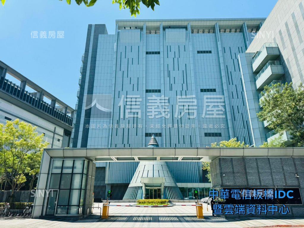★邊間二樓★方正三房房屋室內格局與周邊環境