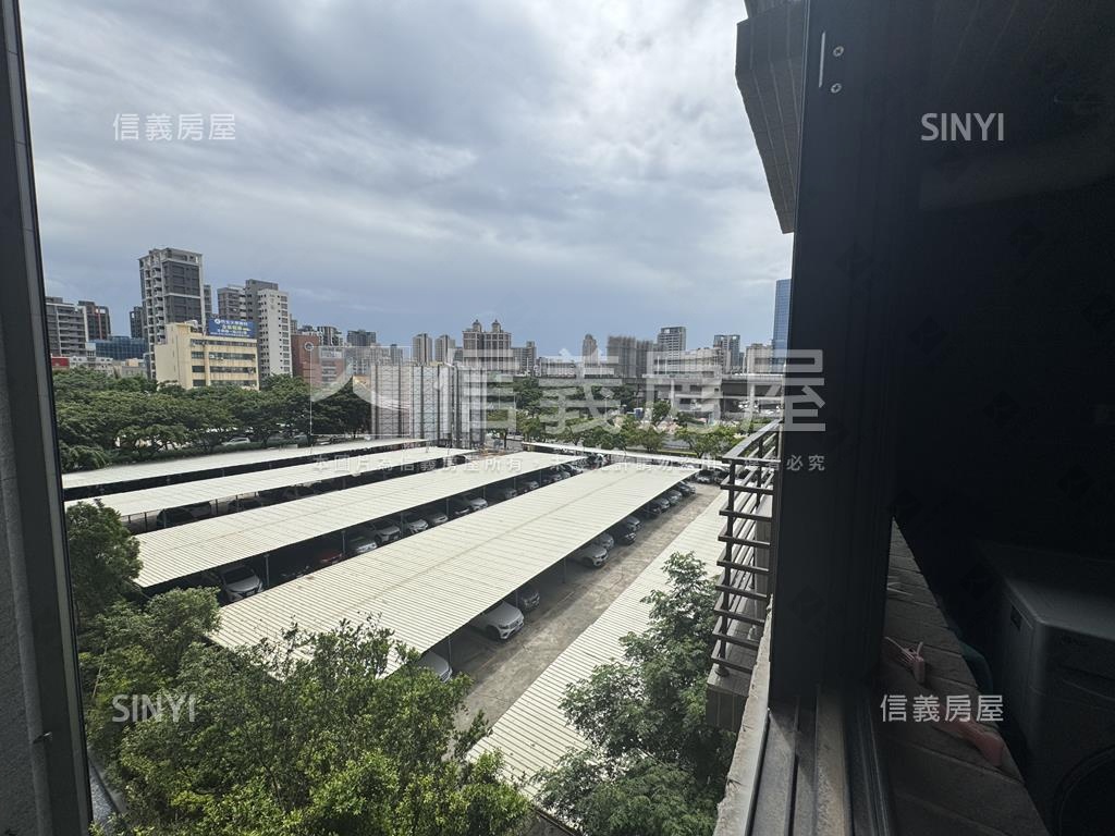 高鐵奇磊三房美屋房屋室內格局與周邊環境