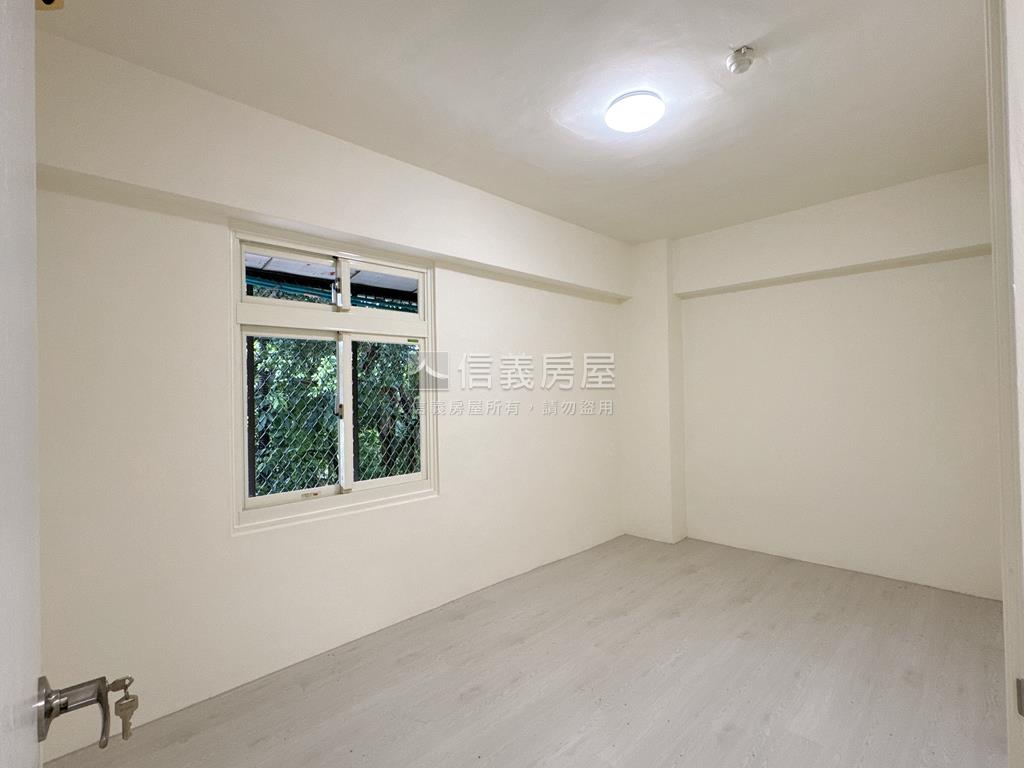 萬芳漫居．電梯３房房屋室內格局與周邊環境