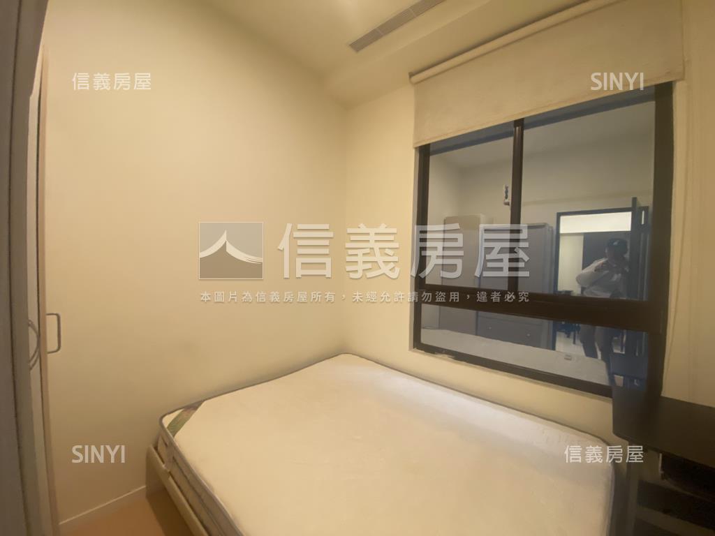 敦悅邊間３房車位房屋室內格局與周邊環境