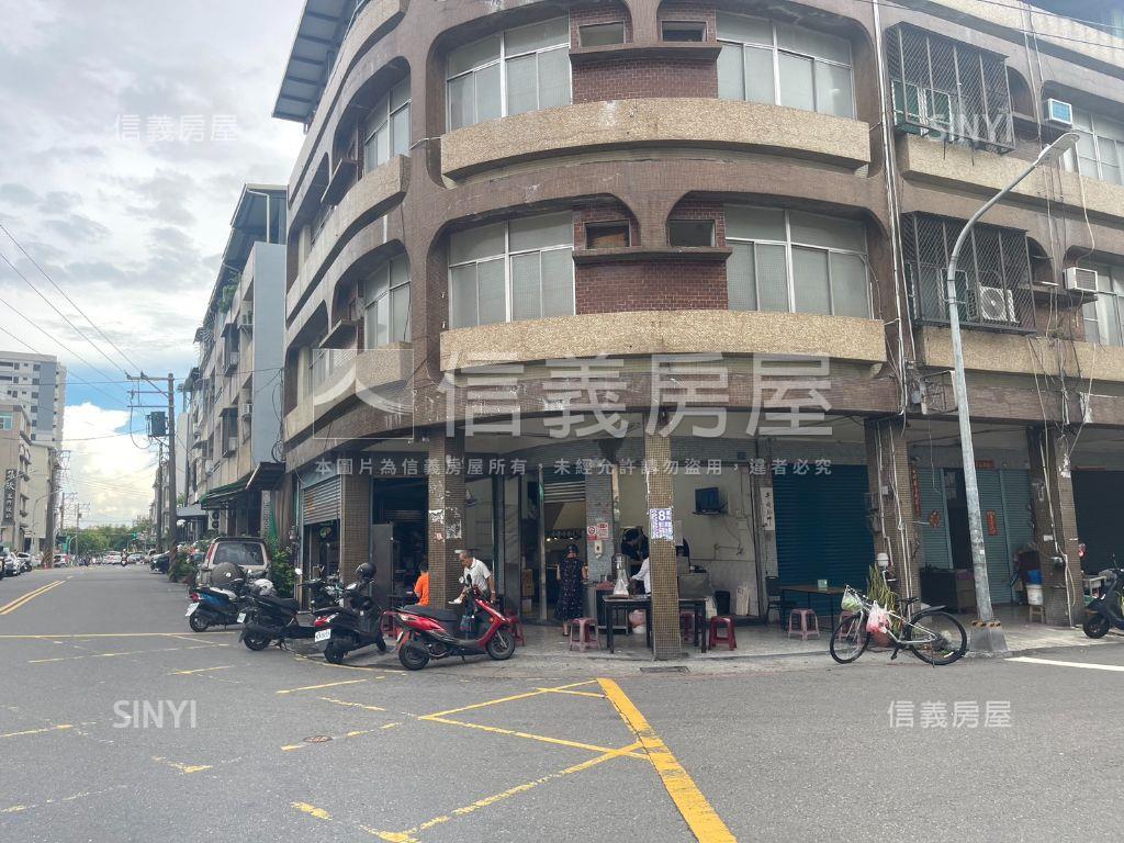 小港松興山田小吃街金店面房屋室內格局與周邊環境