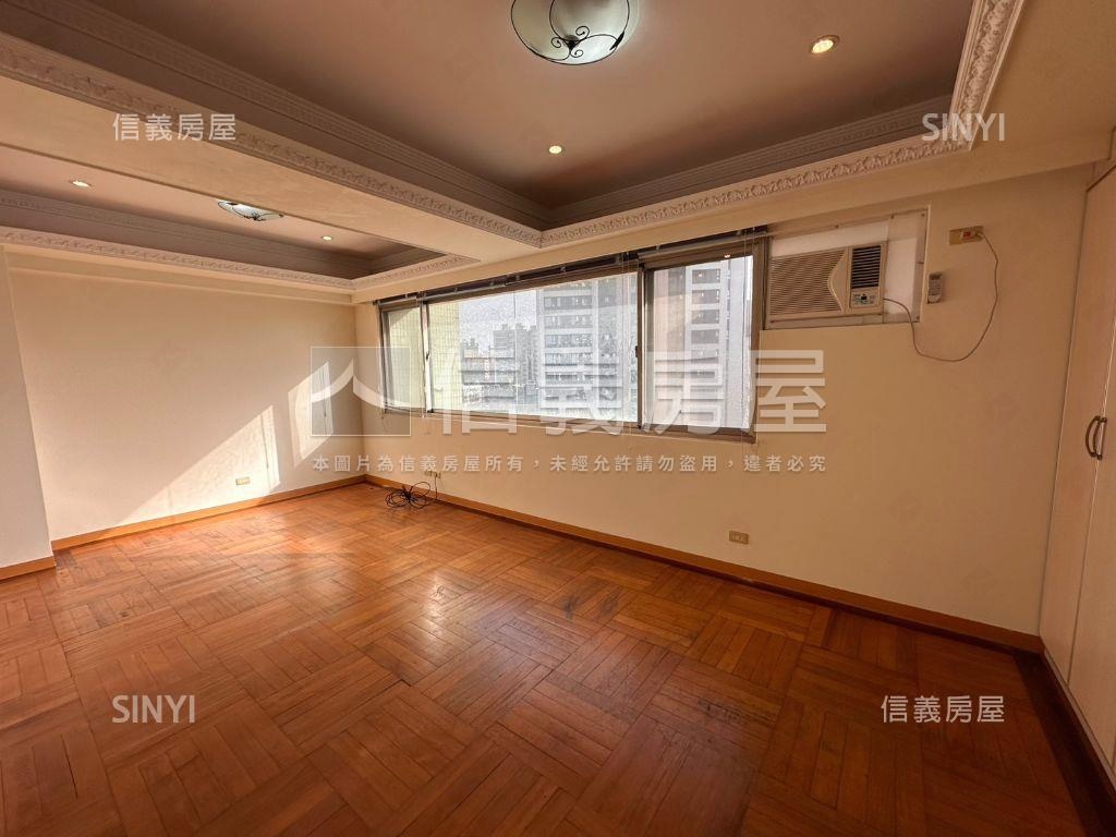 府中捷運河畔景觀大戶房屋室內格局與周邊環境