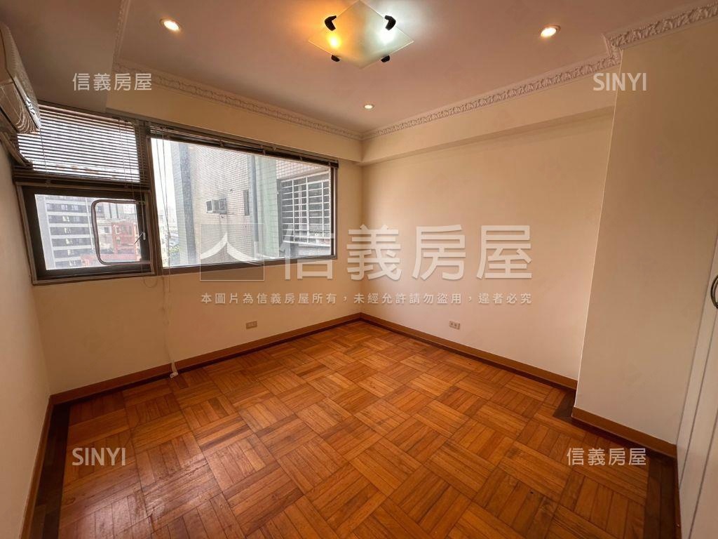 府中捷運河畔景觀大戶房屋室內格局與周邊環境