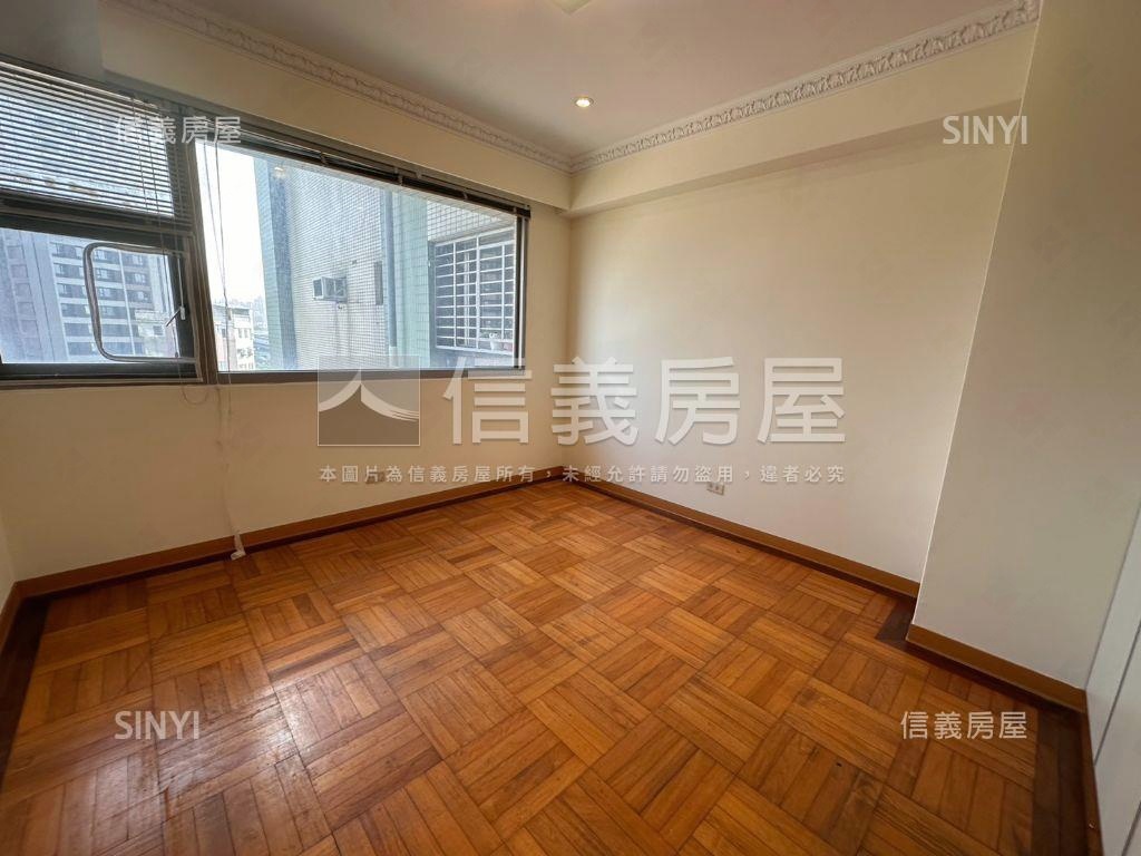 府中捷運河畔景觀大戶房屋室內格局與周邊環境