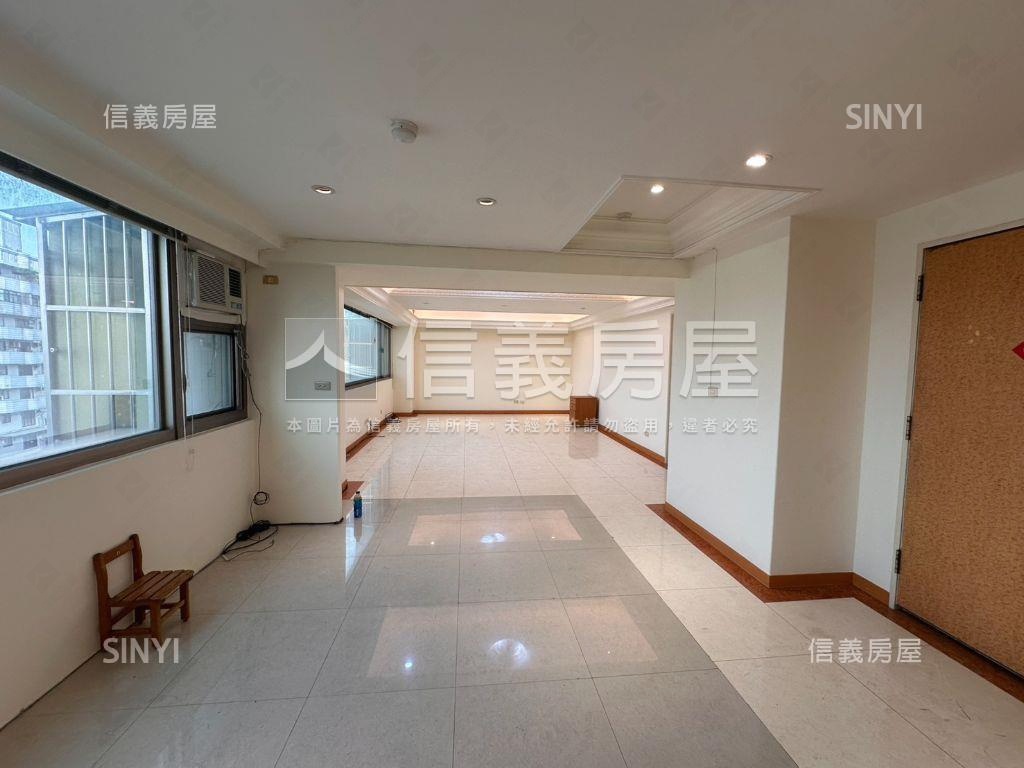 府中捷運河畔景觀大戶房屋室內格局與周邊環境