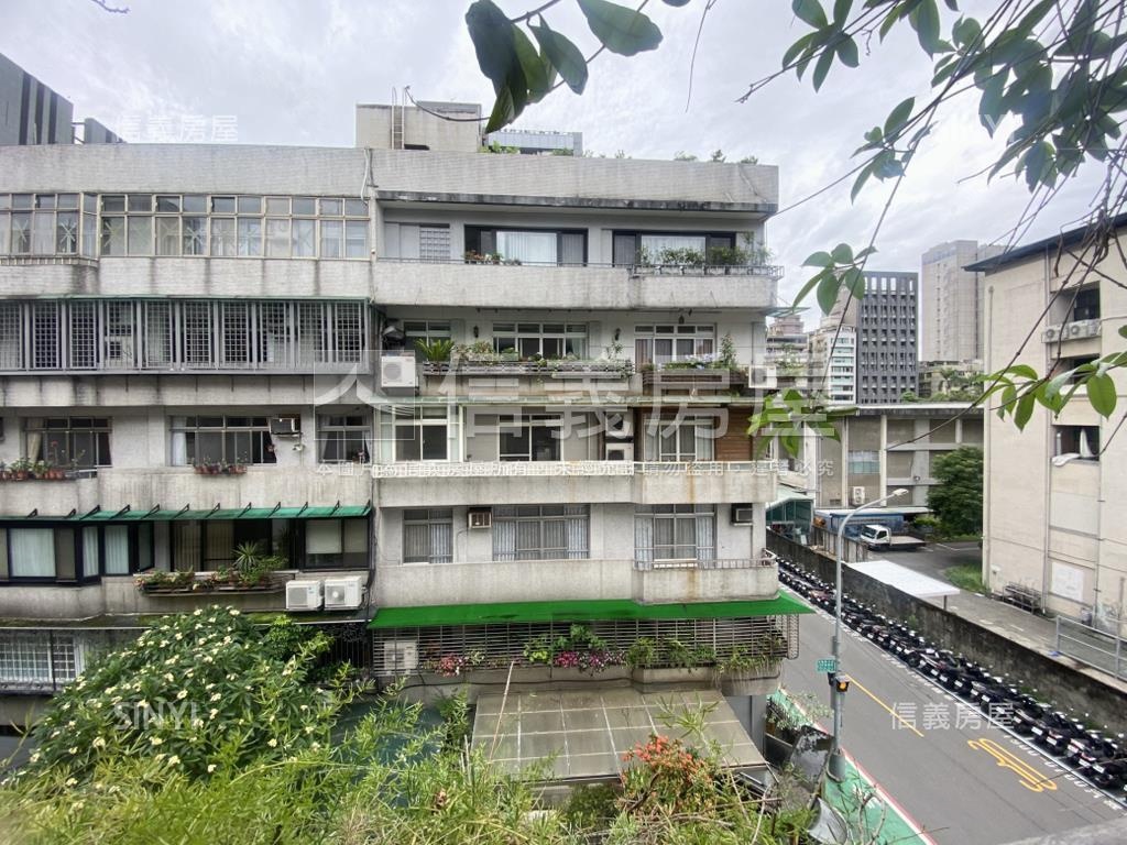 【專任】百樂大廈附中朝南房屋室內格局與周邊環境