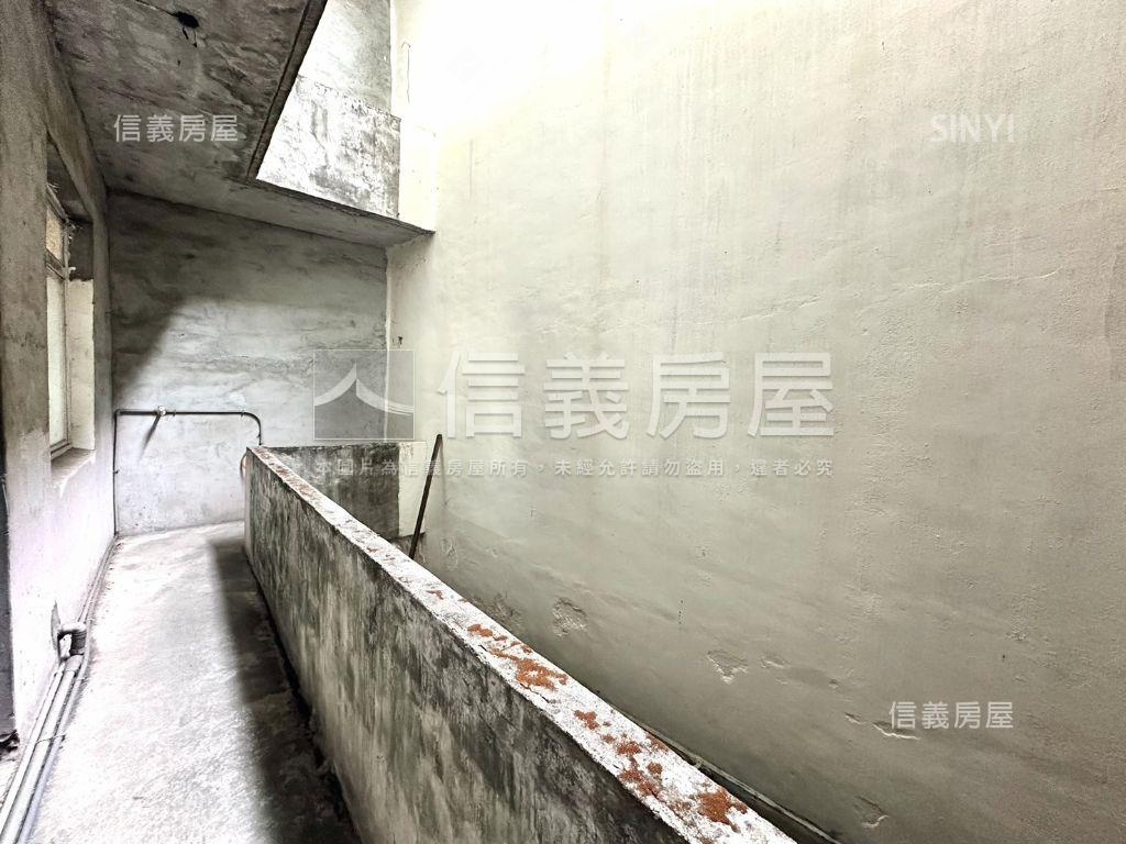 大溪邊間大地坪稀有透店！房屋室內格局與周邊環境