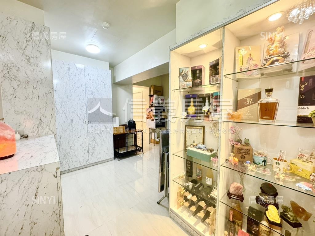 光明大道精美電梯方正兩房房屋室內格局與周邊環境