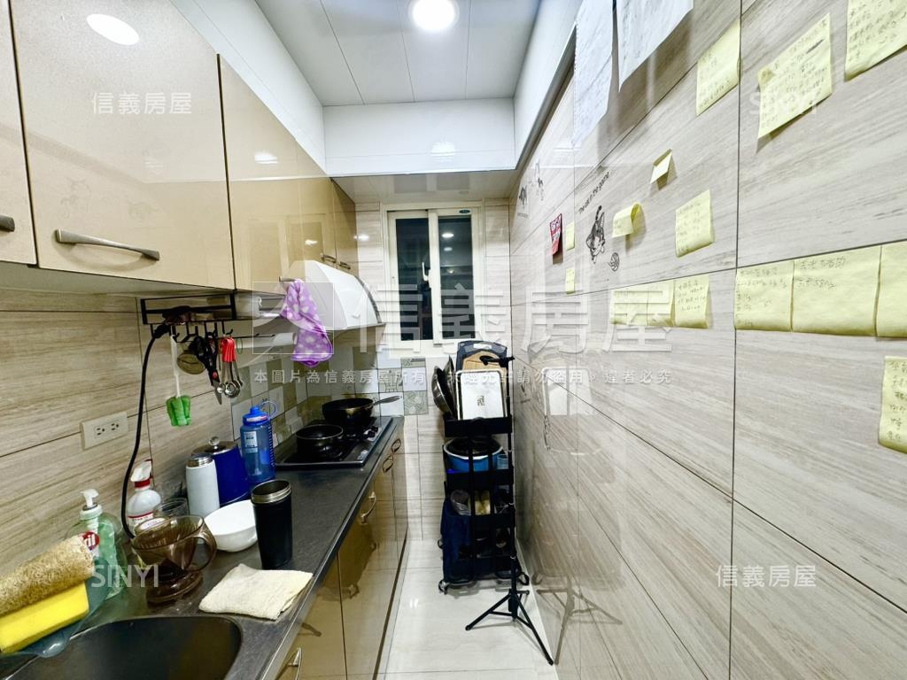 光明大道精美電梯方正兩房房屋室內格局與周邊環境