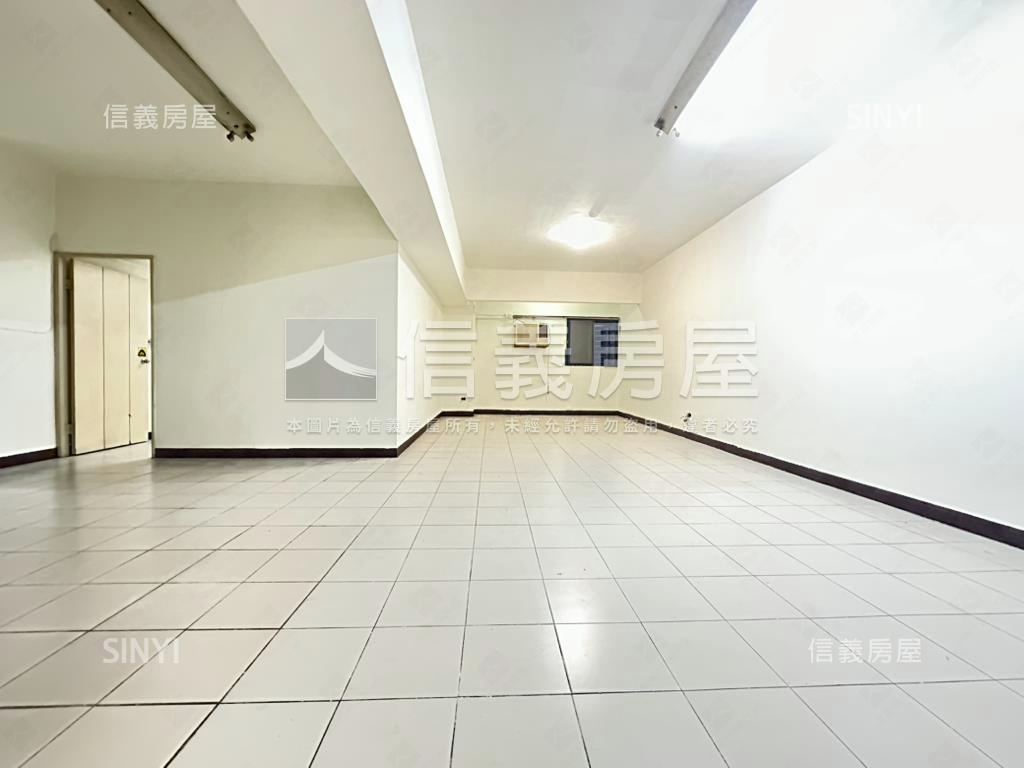 頂溪中正路大空間電梯四房房屋室內格局與周邊環境