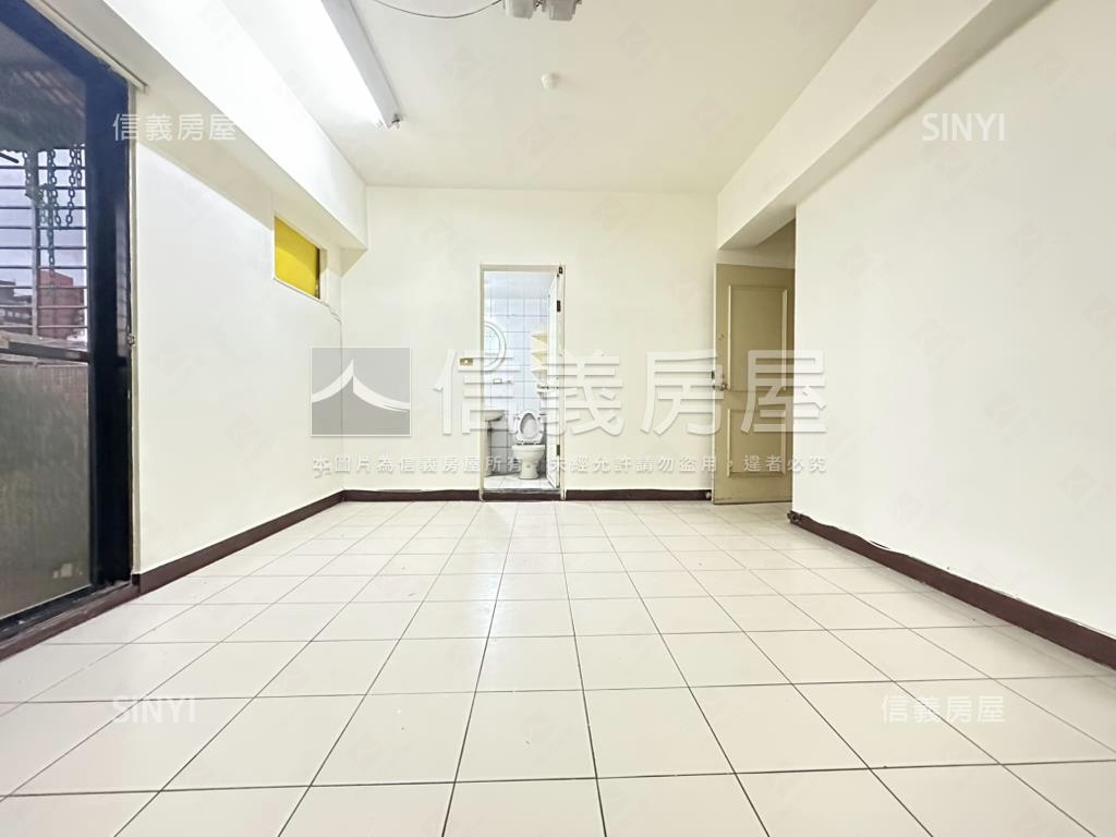 頂溪中正路大空間電梯四房房屋室內格局與周邊環境