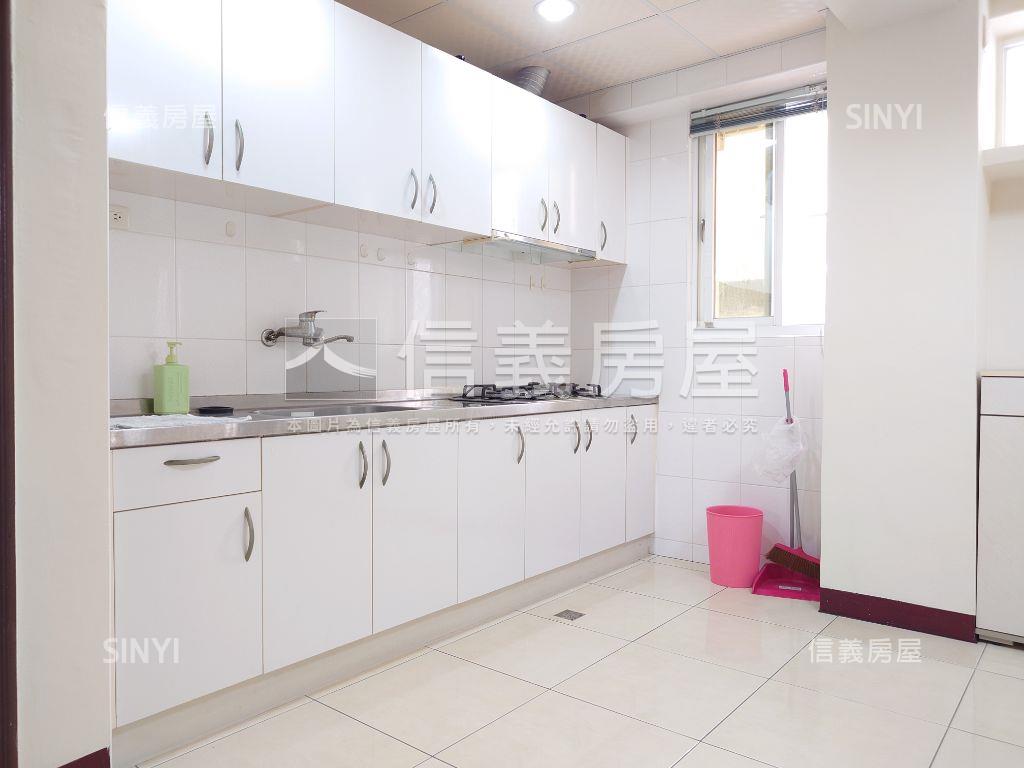 後驛商圈景觀三房房屋室內格局與周邊環境