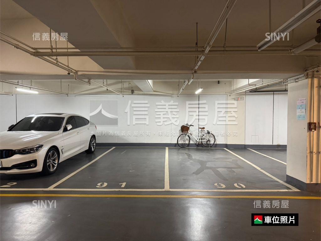 萬年重劃區明亮三房平車房屋室內格局與周邊環境