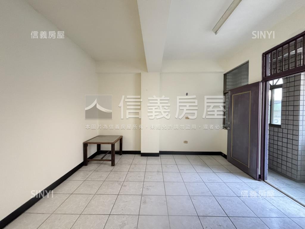 小東路熱鬧金店面房屋室內格局與周邊環境