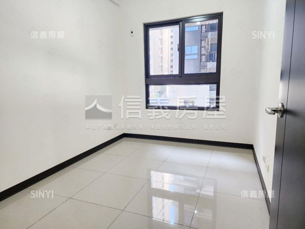 新年快樂皇普莊園三房平車房屋室內格局與周邊環境