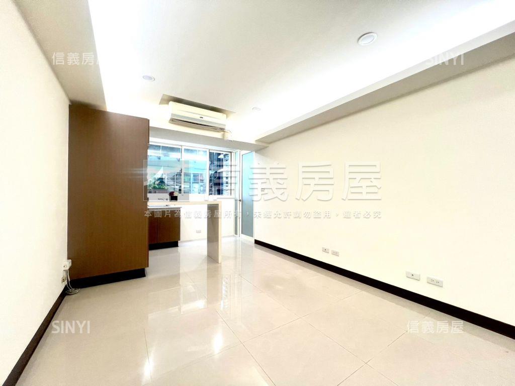 忠孝復興雙捷運電梯美屋房屋室內格局與周邊環境