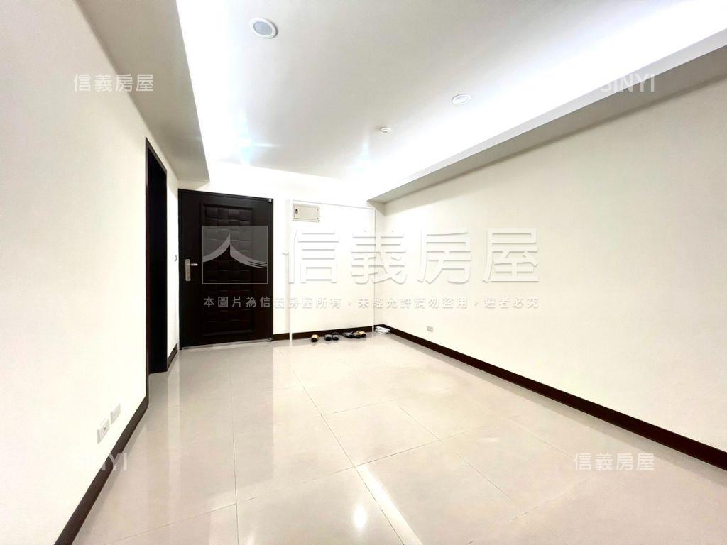 忠孝復興雙捷運電梯美屋房屋室內格局與周邊環境