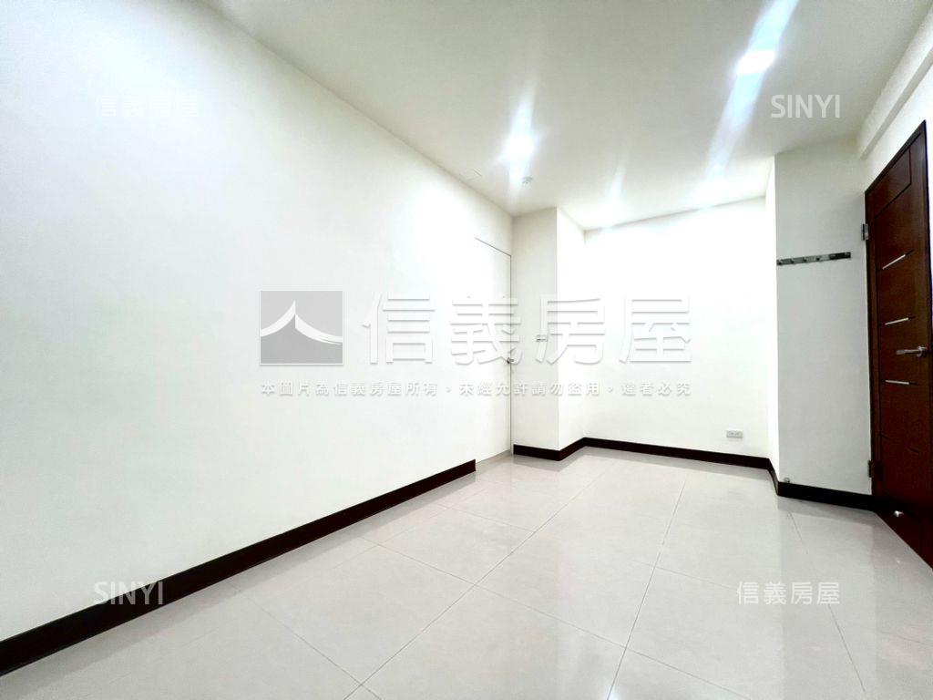 忠孝復興雙捷運電梯美屋房屋室內格局與周邊環境