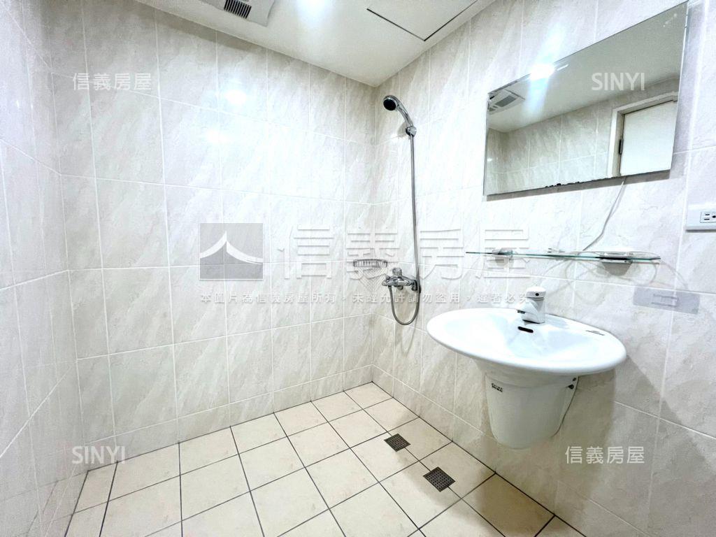 忠孝復興雙捷運電梯美屋房屋室內格局與周邊環境