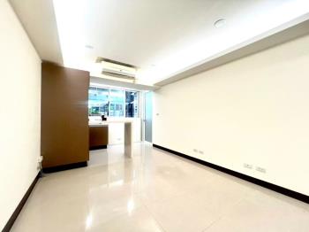 忠孝復興雙捷運電梯美屋