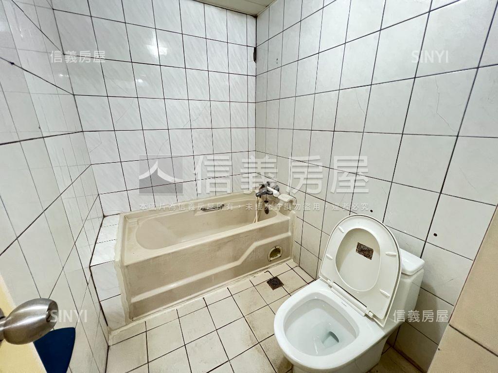 群賢莊獨戶邊間大三房房屋室內格局與周邊環境