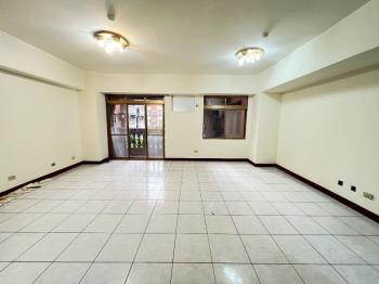 群賢莊獨戶邊間大三房