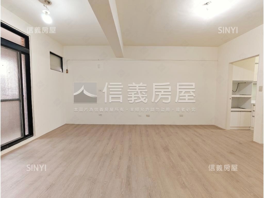 【誠售】巨蛋三面採光美宅房屋室內格局與周邊環境