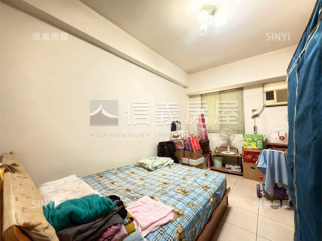 迎新開泰龍冠新莊四房房屋室內格局與周邊環境