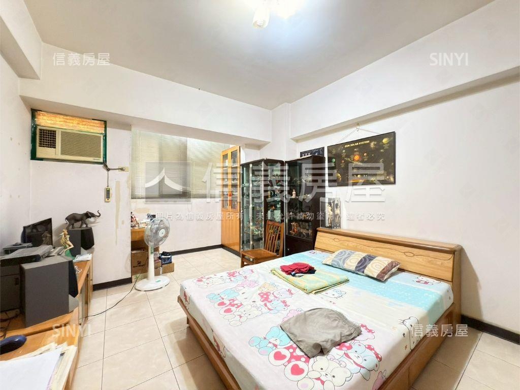 迎新開泰龍冠新莊四房房屋室內格局與周邊環境