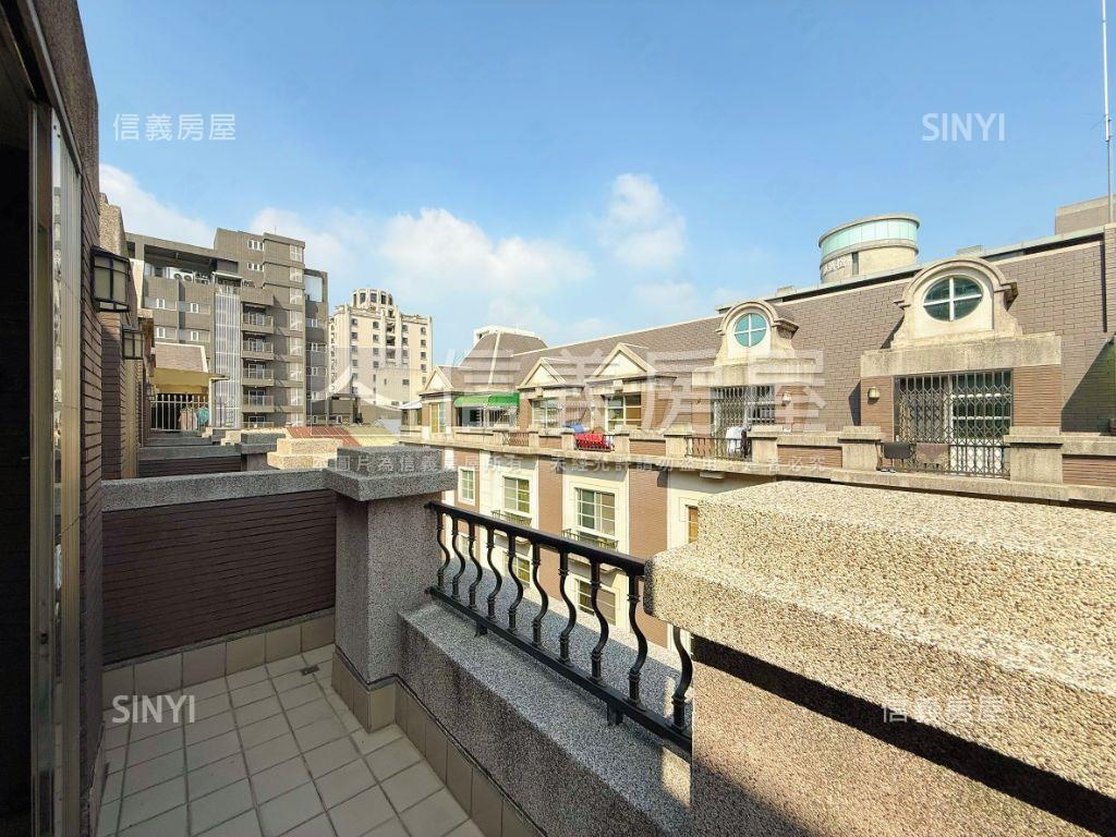 逢甲商圈文華路１９年店套房屋室內格局與周邊環境
