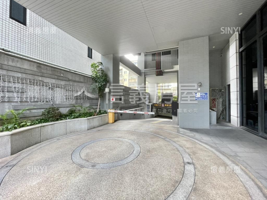 龍騰豪邸尊爵極品大戶房屋室內格局與周邊環境