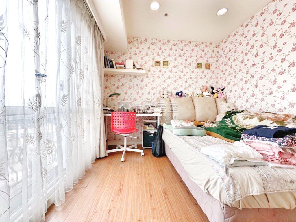 新歐洲景觀２房房屋室內格局與周邊環境