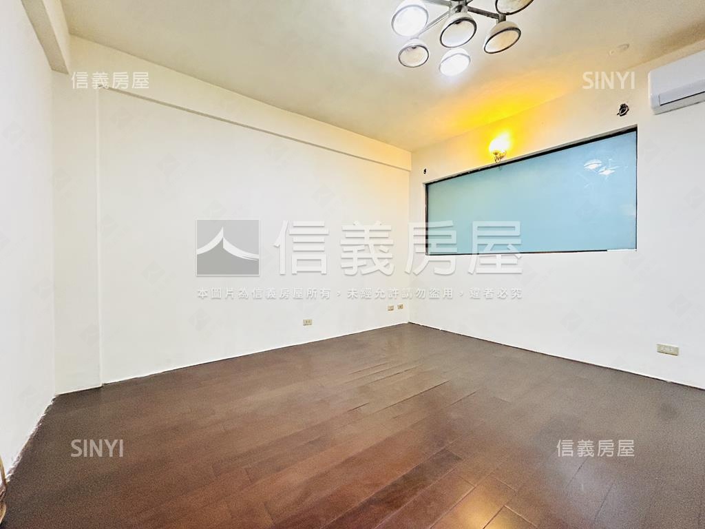 長安低總價｜兩房平面車位房屋室內格局與周邊環境