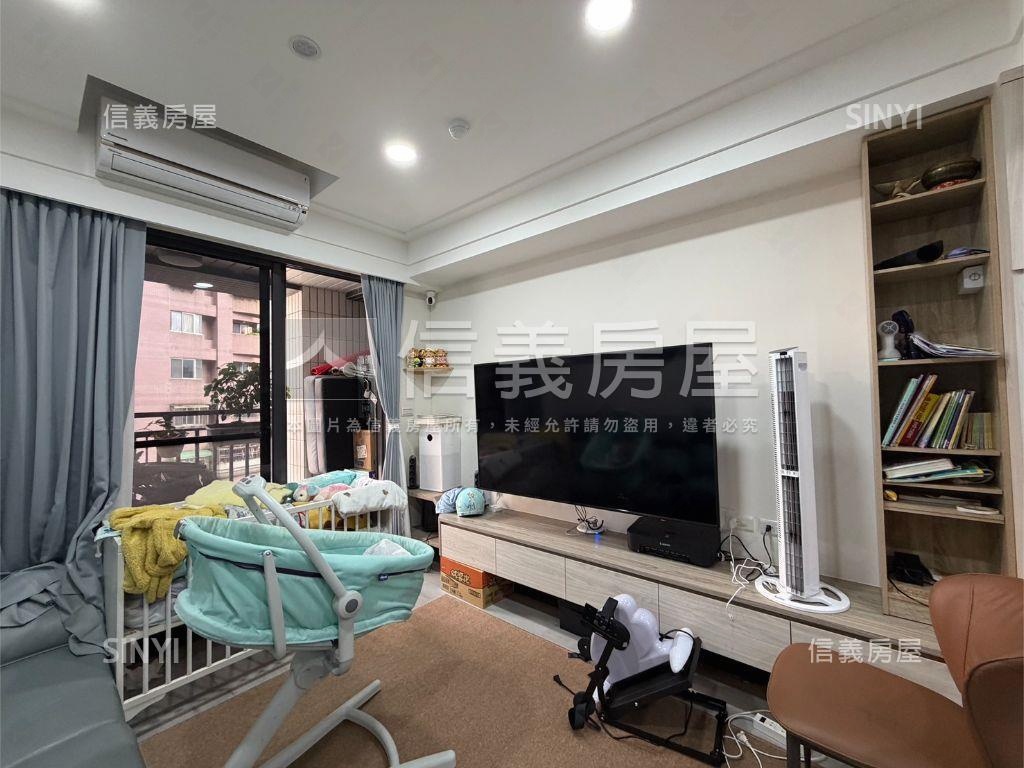 閱美鄰近國中兩房車位房屋室內格局與周邊環境