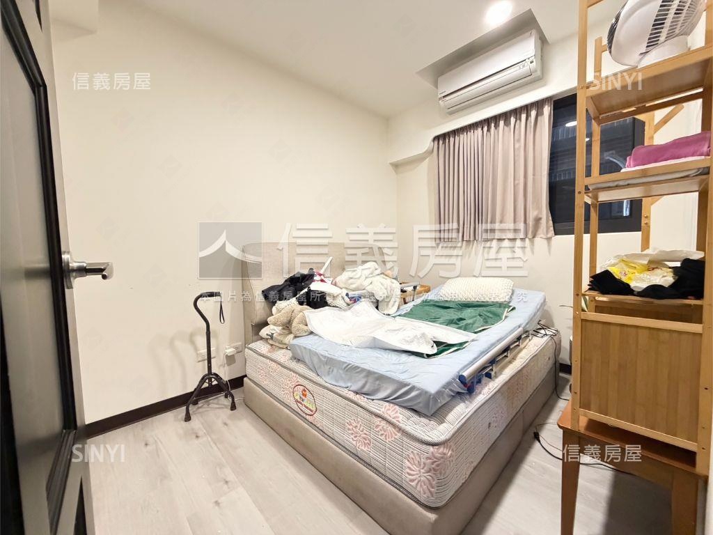 閱美鄰近國中兩房車位房屋室內格局與周邊環境