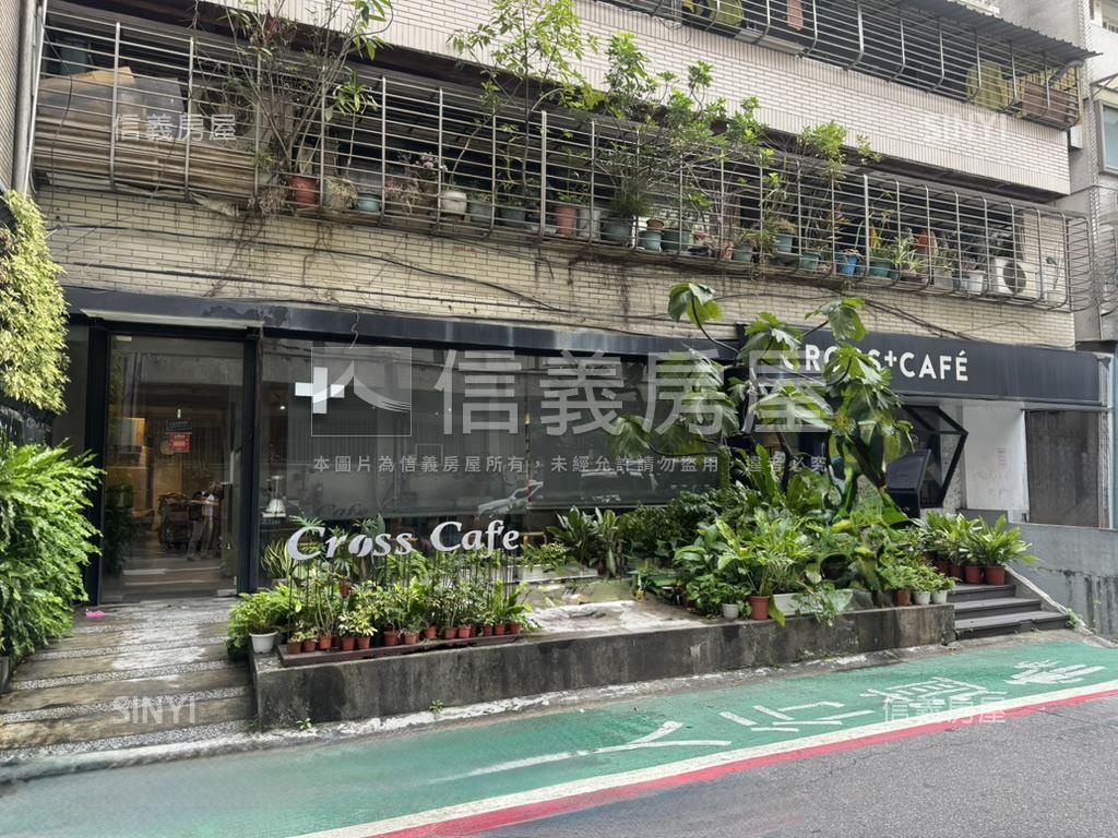 仁愛圓環金店面房屋室內格局與周邊環境