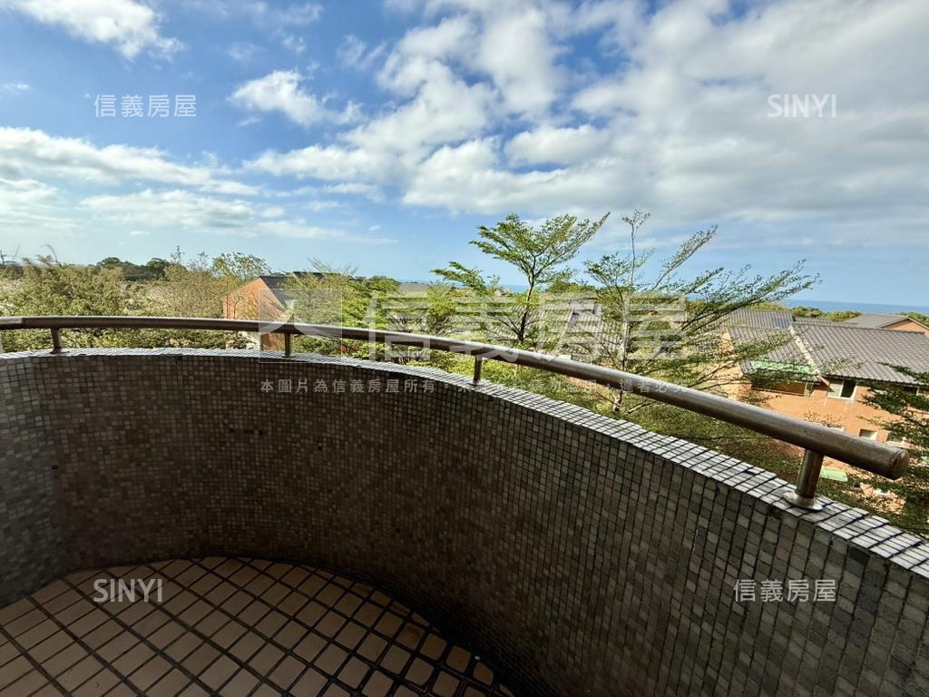 拾翠山莊四房平面車位房屋室內格局與周邊環境