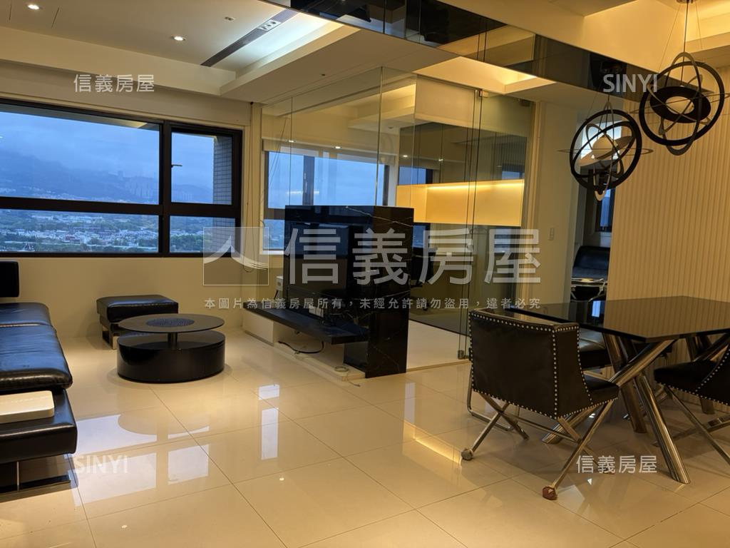 美河市河景美三房房屋室內格局與周邊環境