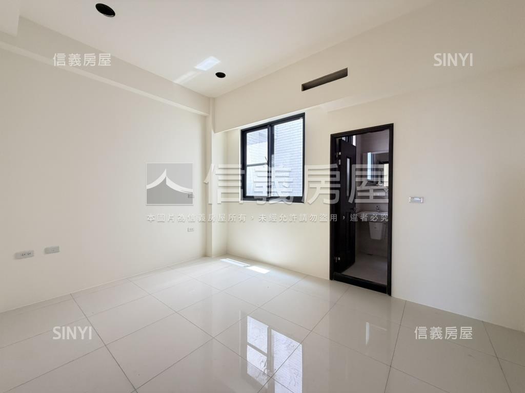 出門北外環近南科傳統車墅房屋室內格局與周邊環境