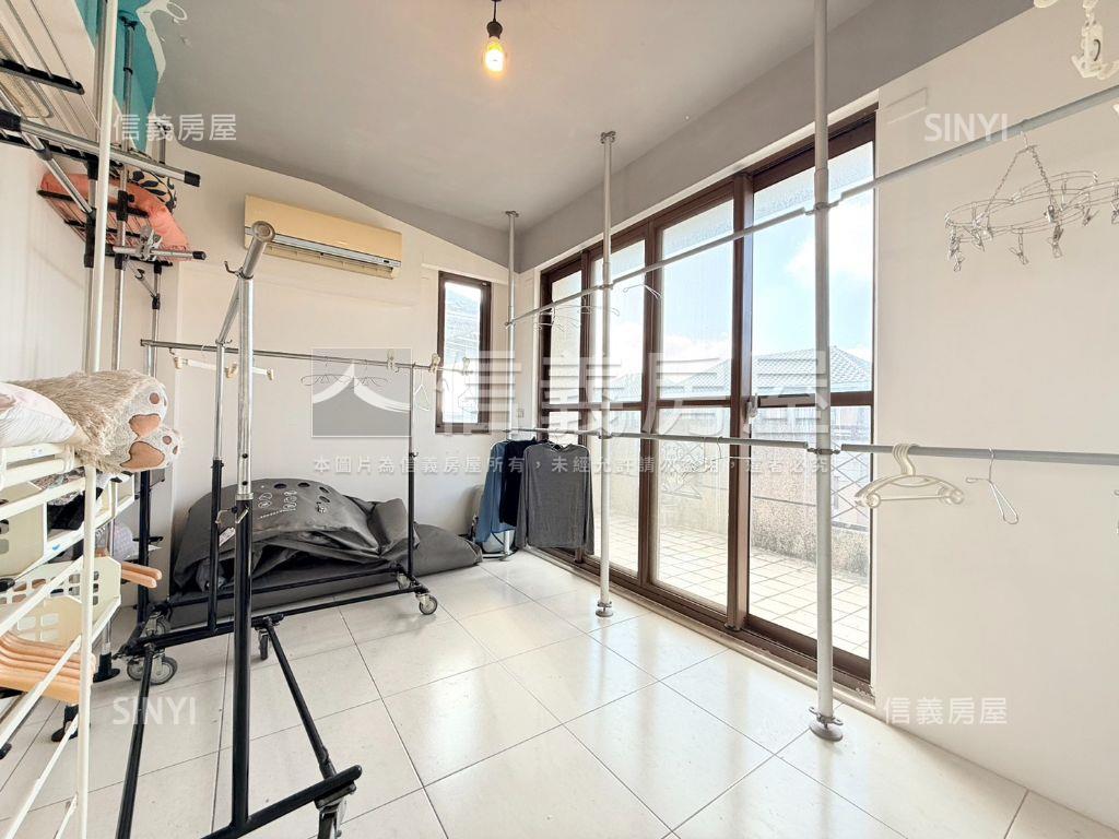 近中央大學中大拾翠別墅房屋室內格局與周邊環境