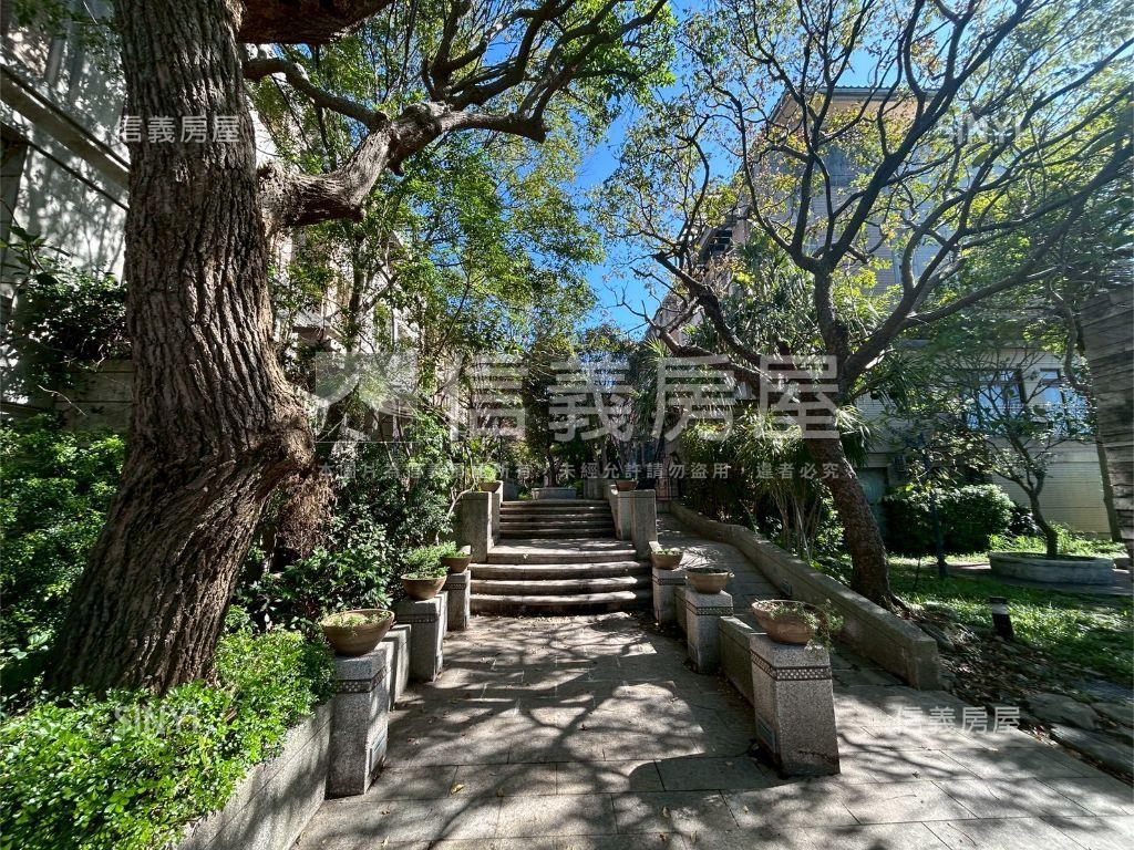 近中央大學中大拾翠別墅房屋室內格局與周邊環境