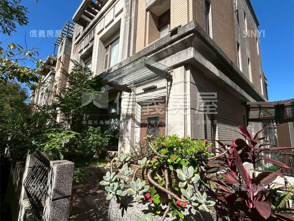 近中央大學中大拾翠別墅房屋室內格局與周邊環境