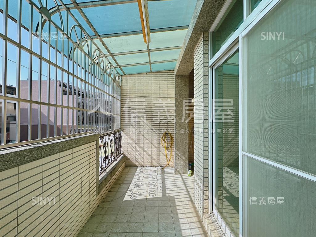 仁武高中◆寬敞綠景亮透天房屋室內格局與周邊環境