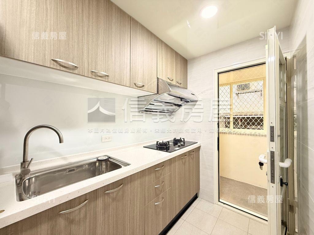 玫瑰漂亮屋況稀有方正二樓房屋室內格局與周邊環境