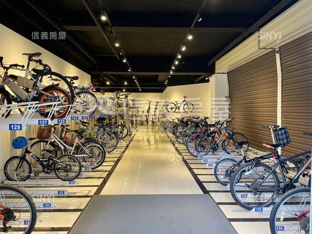 精裝碧波白附車位可營登房屋室內格局與周邊環境