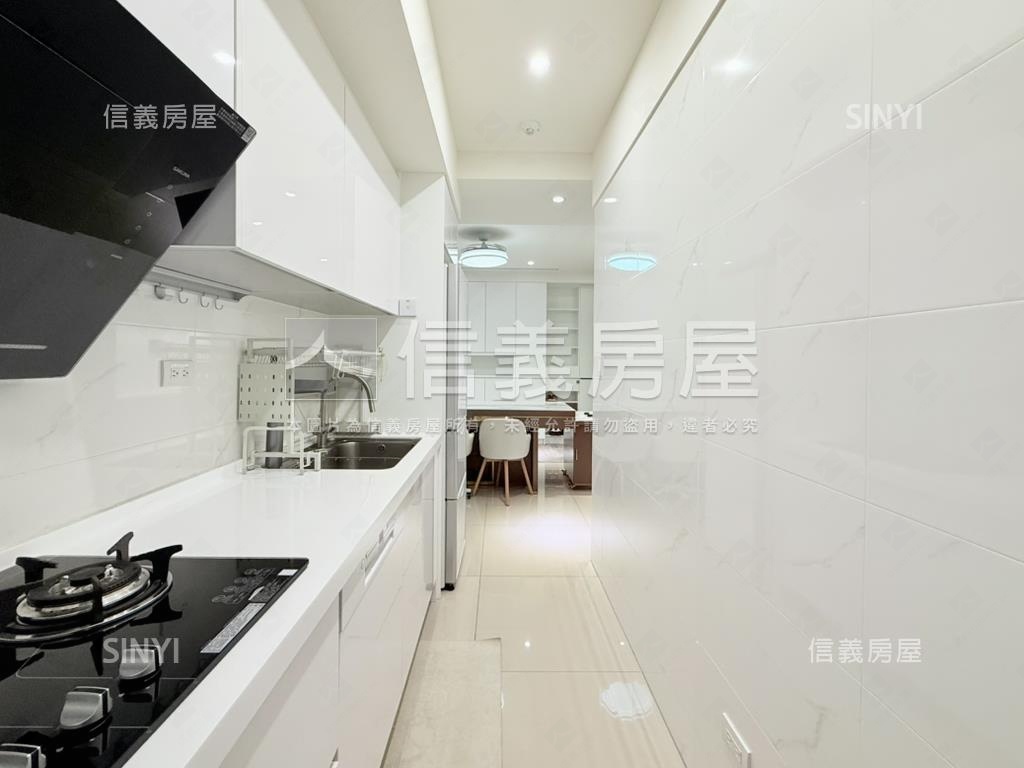 小檜溪遠雄青晉３房車位房屋室內格局與周邊環境