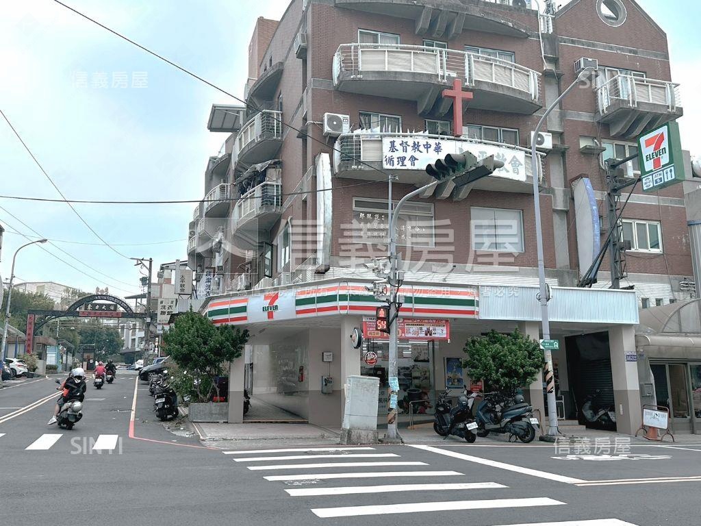 太平大空間五房別墅房屋室內格局與周邊環境