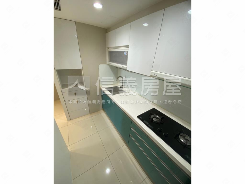 和美時尚精緻２房附車位房屋室內格局與周邊環境